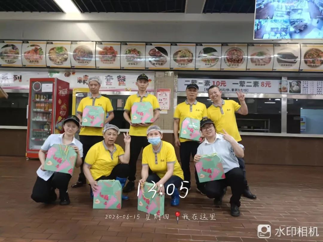 3295e7dc-8435-490f-a10a-ff5e72677b4d